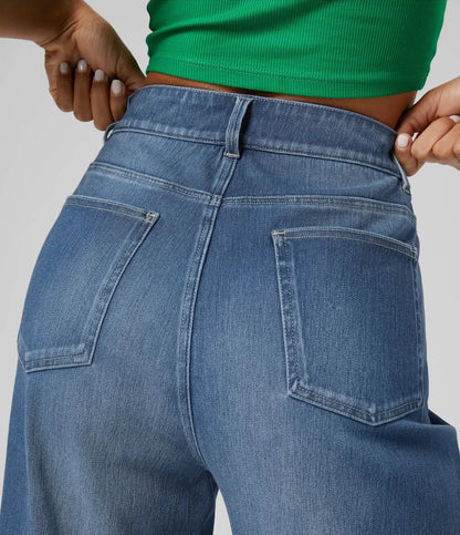 Lina – Weit geschnittene Jeans mit Umschlag