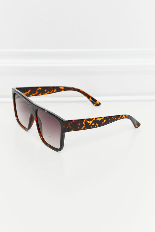 Schildpatt-Vollrand-Sonnenbrille mit eckigem Design