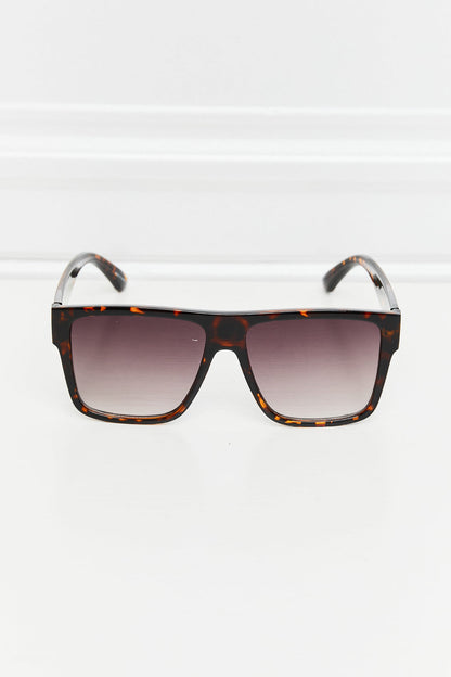 Schildpatt-Vollrand-Sonnenbrille mit eckigem Design