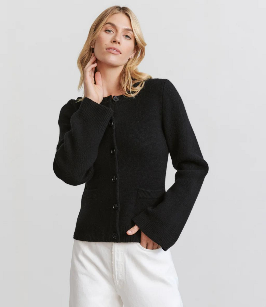 Noémie – Stilvoller & Weicher Strickmantel