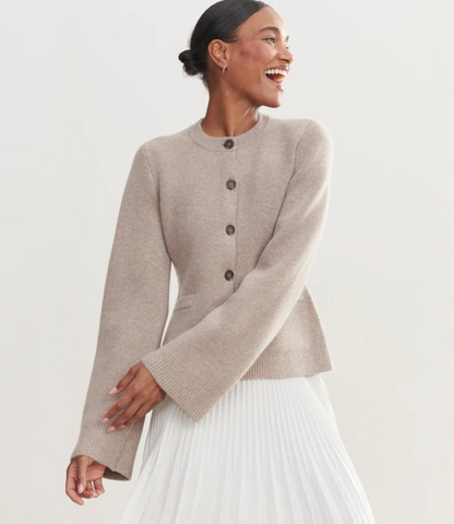 Noémie – Stilvoller & Weicher Strickmantel