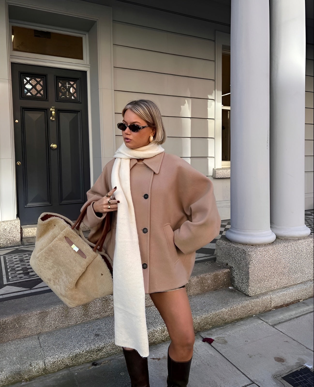 Emma - Kurzer Tailored-Mantel