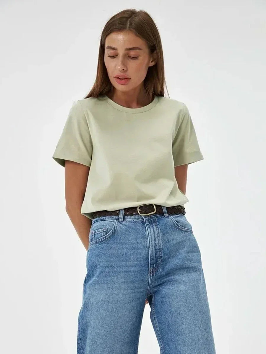 Nola – Basic T-Shirt