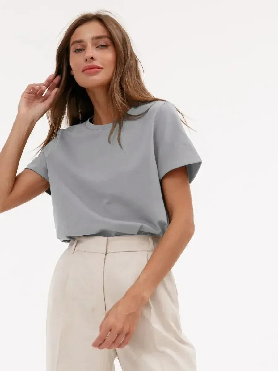 Nola – Basic T-Shirt